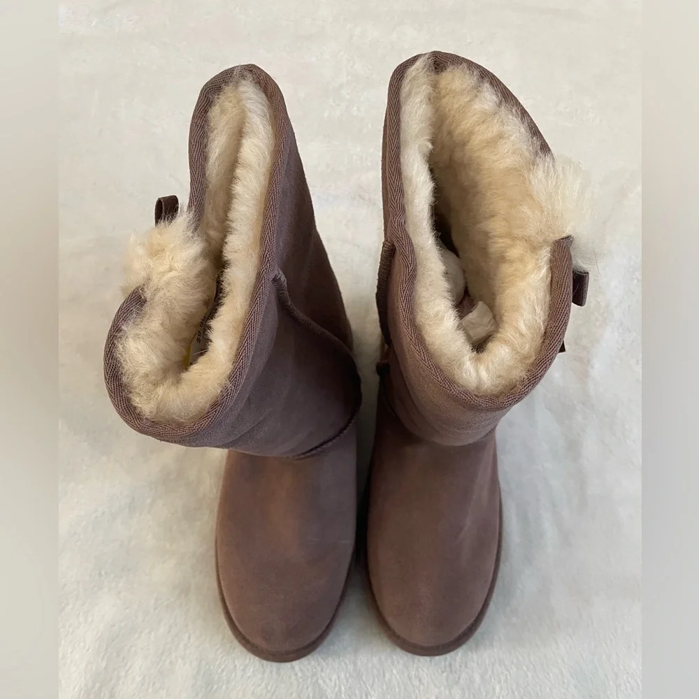 Koolaburra by UGG Women’s Purple Fur-Trimmed Bow Boots size 8 Great Condition!